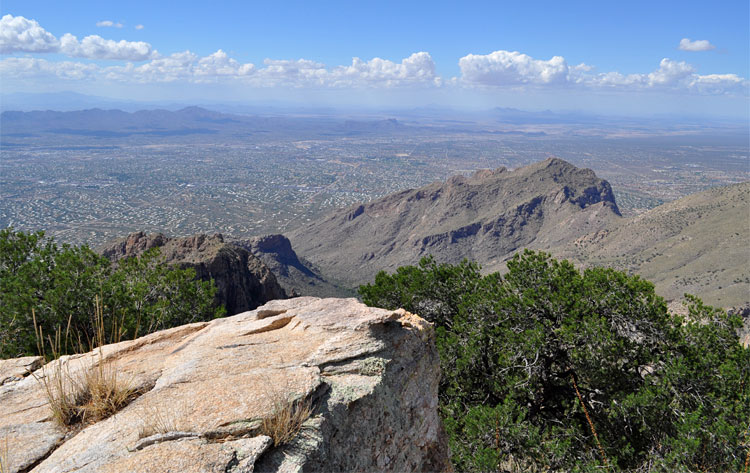 Недалеко от города Tucson